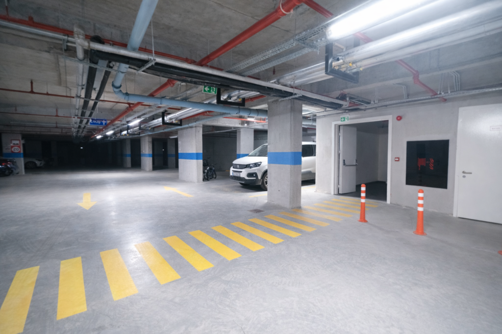 zekeriyaköy kiralık 2+1 köşe bahçe fırsatları