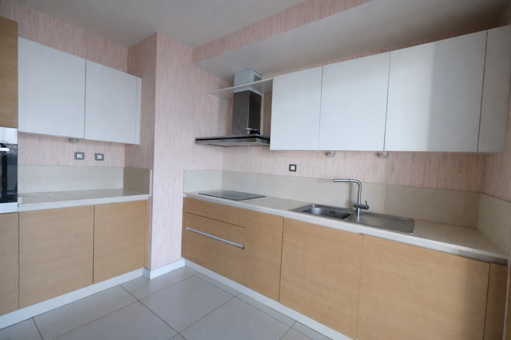 zekeriyaköy kiralık 3+1 teras dublex ev