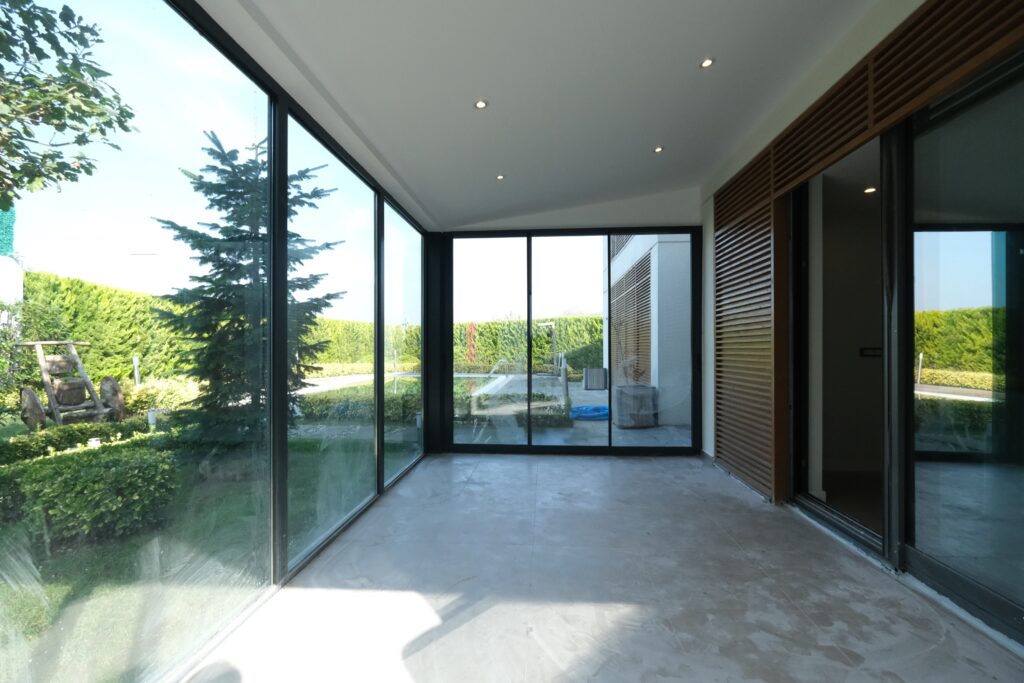 maslak yakın zekeriyaköy de kiralık müstakil havuzlu villa